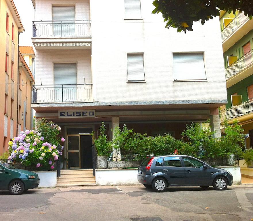 Hotel Eliseo Fiuggi Luaran gambar
