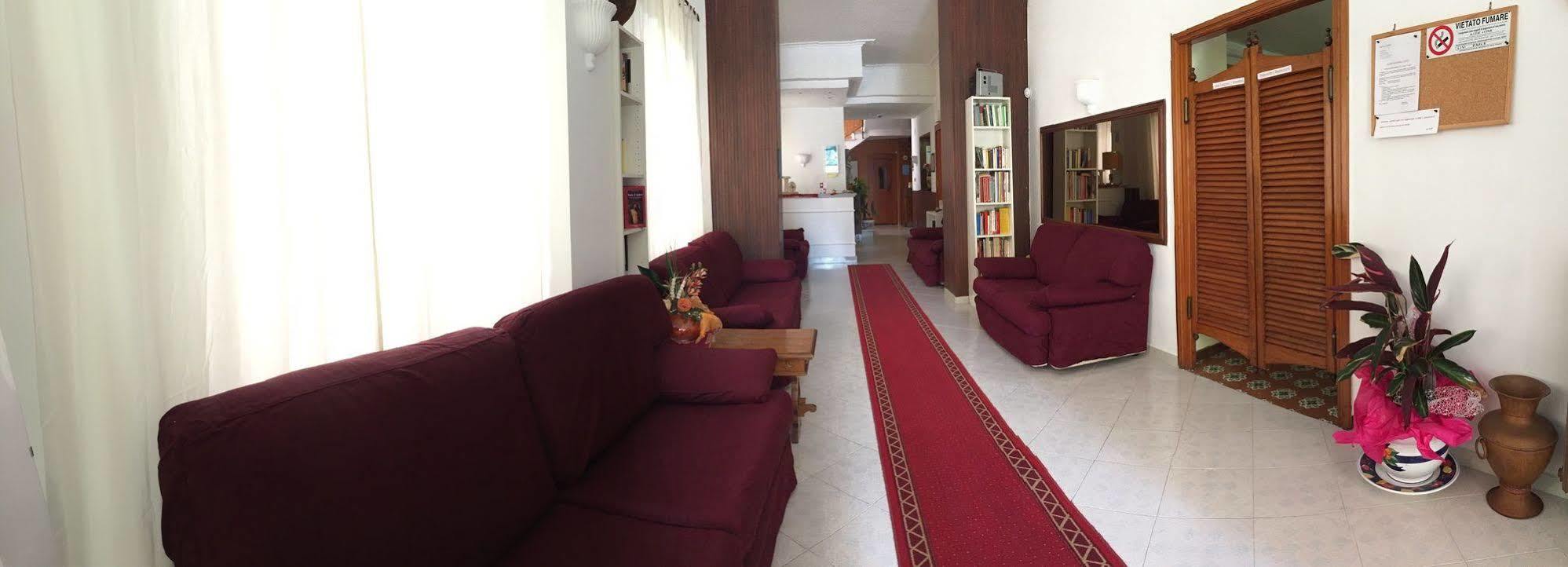 Hotel Eliseo Fiuggi Luaran gambar
