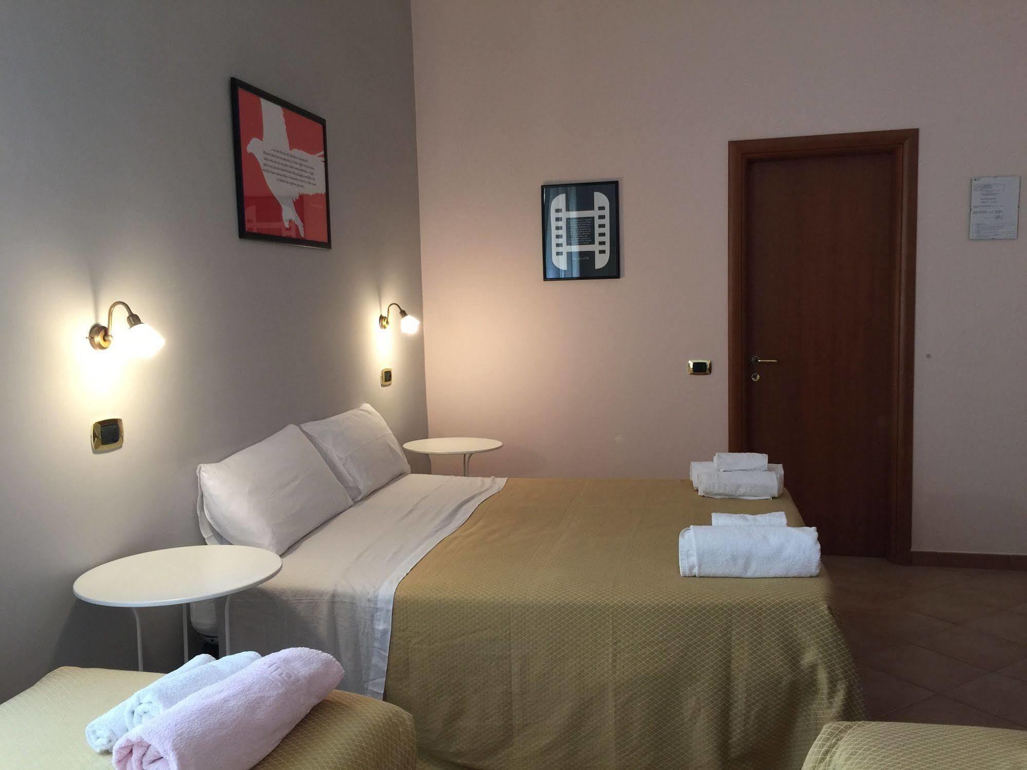 Hotel Eliseo Fiuggi Luaran gambar